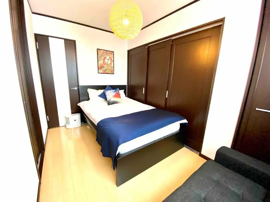良家西九条　Yoshiya Nishikujyo Appartement Osaka 0*,  Japan